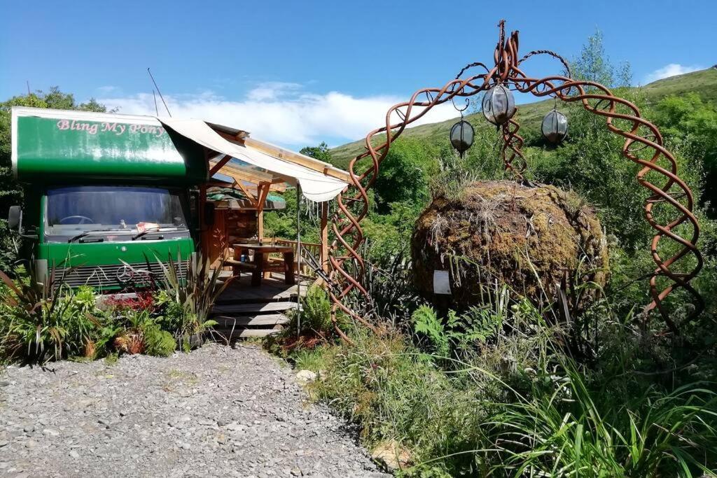 Truck & Pod Creative Nature Retreat. Bantry Luaran gambar