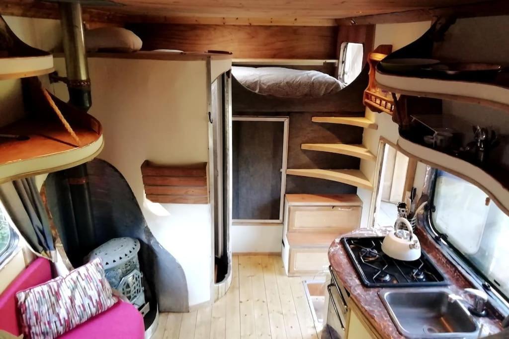 Truck & Pod Creative Nature Retreat. Bantry Luaran gambar
