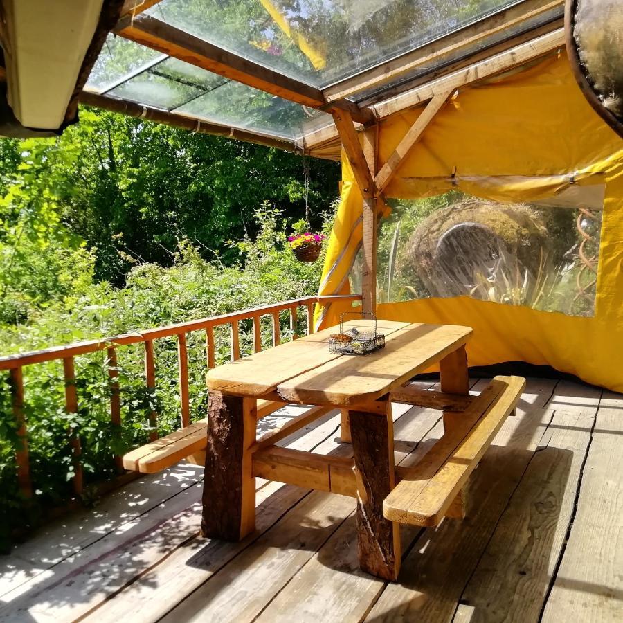 Truck & Pod Creative Nature Retreat. Bantry Luaran gambar